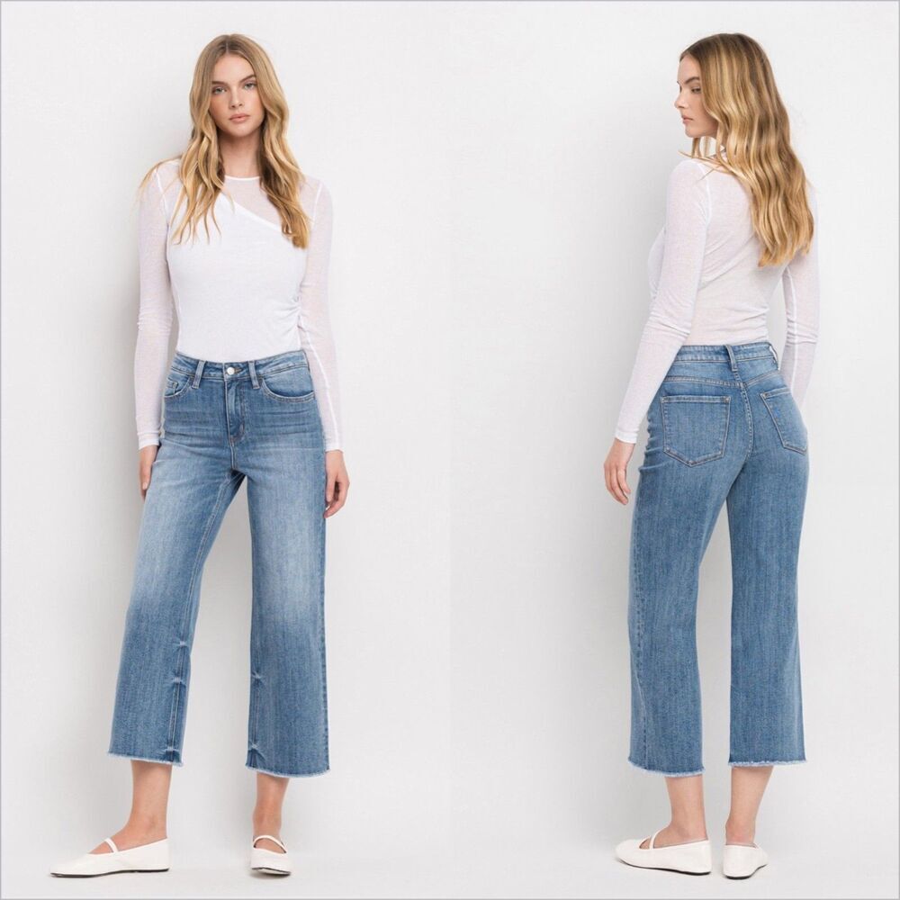 Vervet Super High Rise Raw Hem Wide Leg Crop Jeans Size 29 Stretch